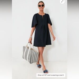 POMANDER PLACE | Deep Navy Finley Flutter Sleeve Dress